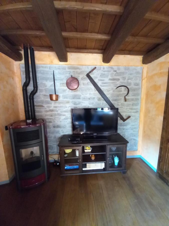Casina La Quercia Leilighet Santa Sofia Eksteriør bilde