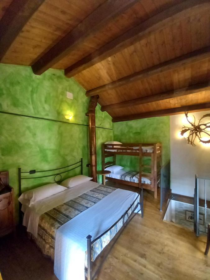 Casina La Quercia Leilighet Santa Sofia Eksteriør bilde
